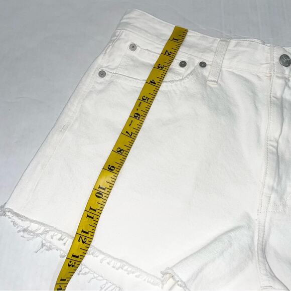 Madewell Relaxed Denim Shorts in White Size 29 New Cut Off High Rise - Picture 8 of 8